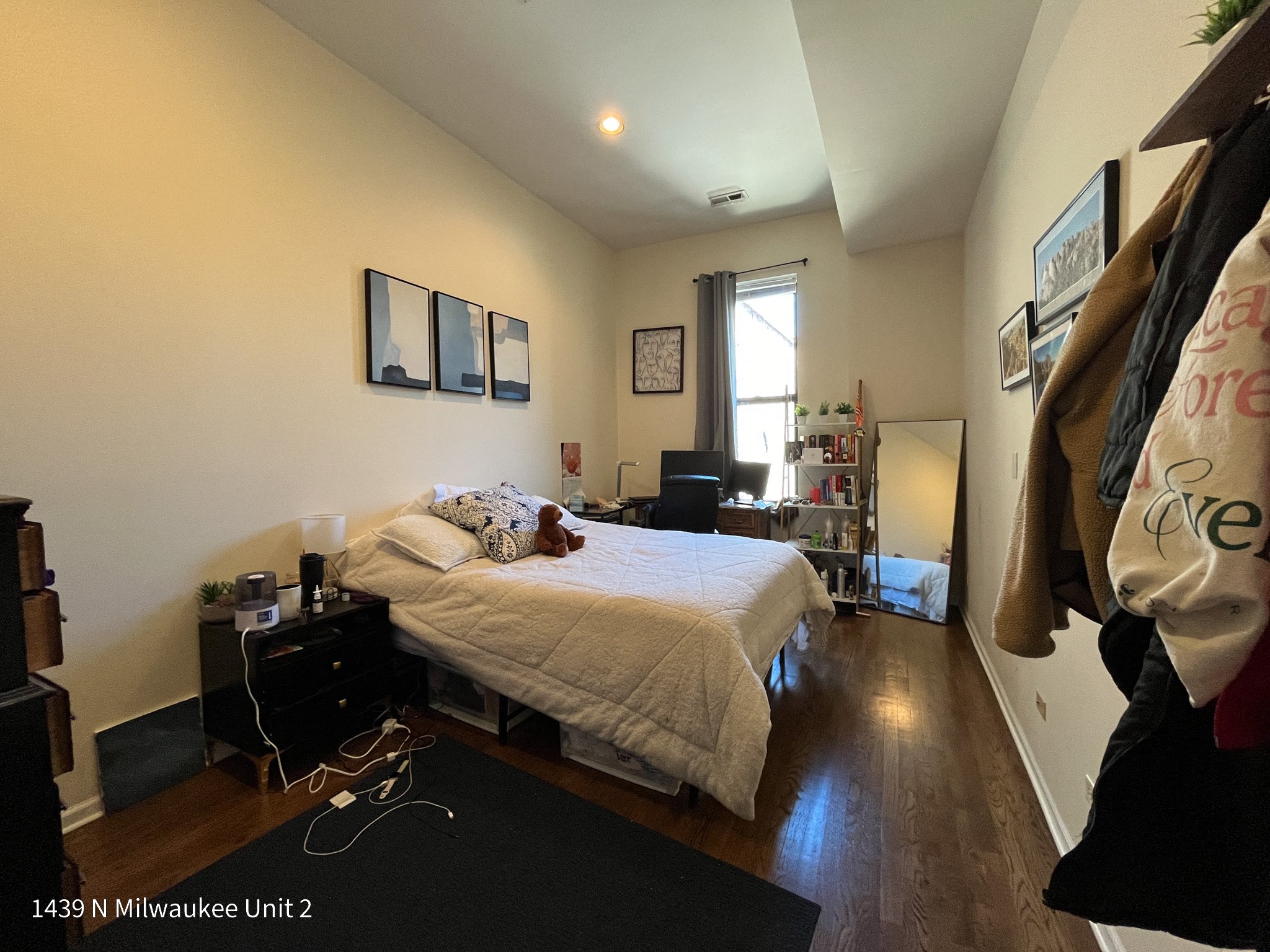 1439 N. Milwaukee Ave 1439 N. Milwaukee Ave, Chicago 60622 West Town - Leasing by Cross Street
